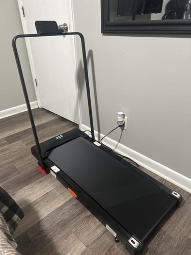 Customer photo review of Umay U18F Folding 3-in-1 Walking Pad with 10%/15% Incline 1-10 km/h